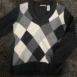 size medium black, gray, and white checkered sweater